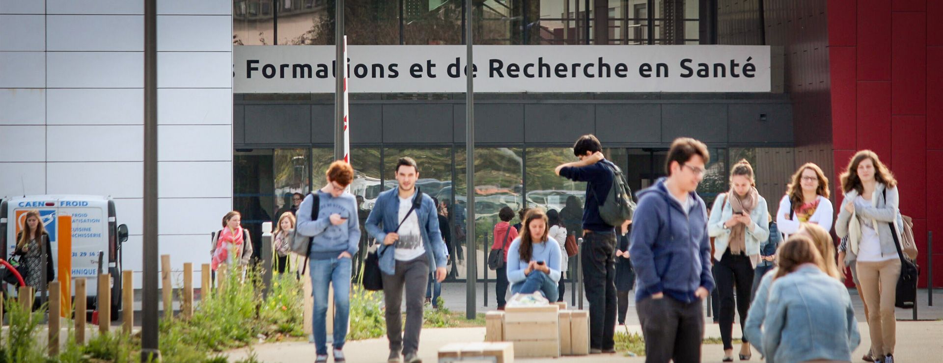 الأيام المفتوحة لمعاهد التدريب بجامعة CHU