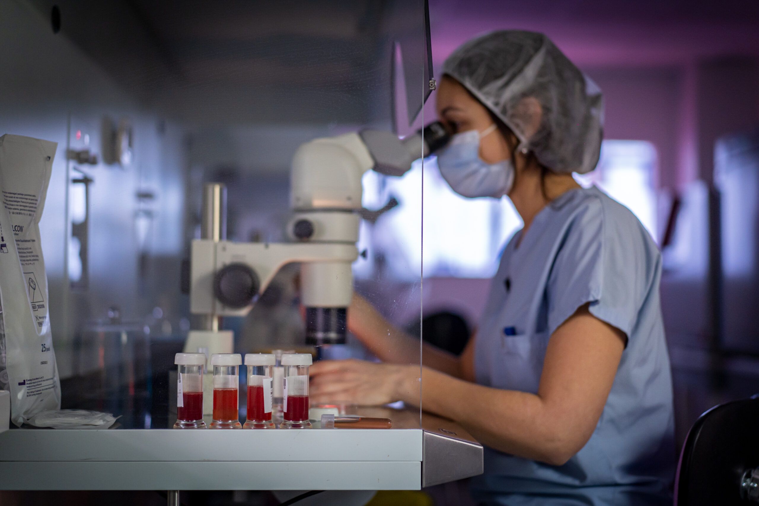 Die Biologielabore des Universitätsklinikums Caen Normandie erhalten das LBMR-Label